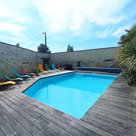 Beau Logis Charentais Du Xixe Et Sa Piscine Villa